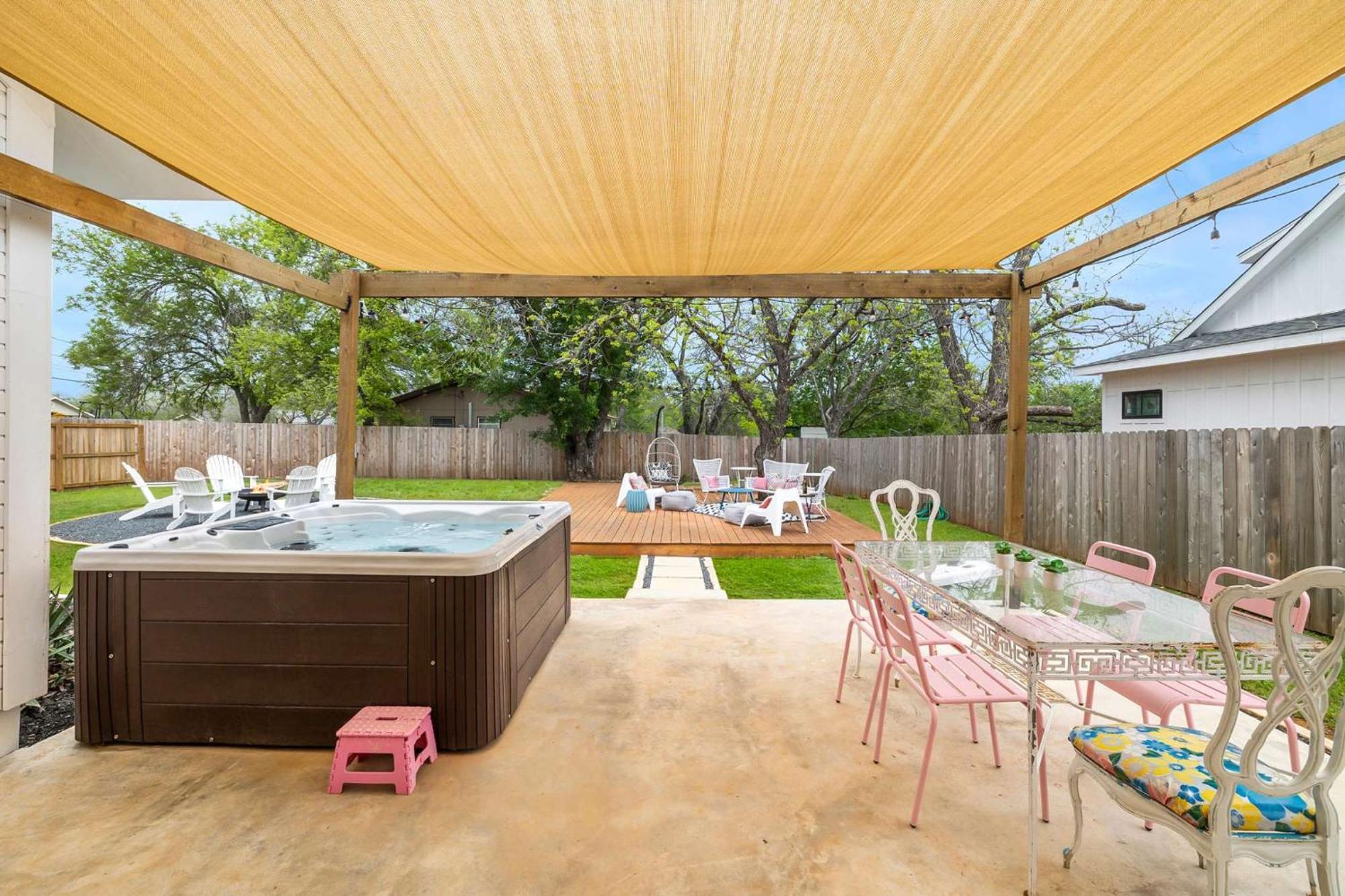Pink Duchess - Mins To Main Hot Tub & Fire Pit Villa Fredericksburg Eksteriør bilde